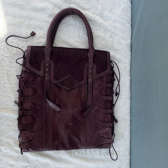 EUC Pour La Victoire Purple Satchel with Structured Design - Picture 2 of 8